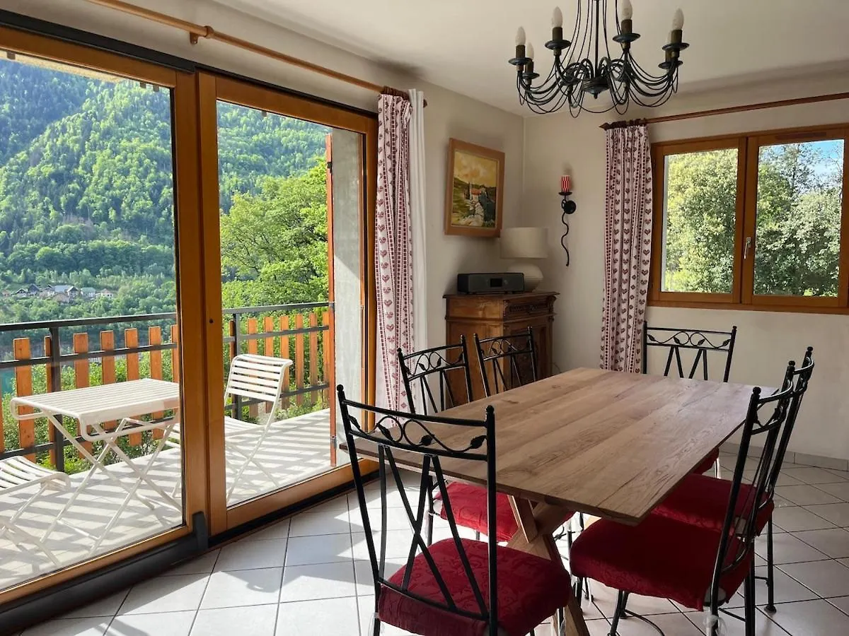 Chalet L Etend D Art, Explore Oisans Allemont Holiday home
